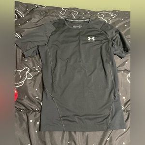 Black under armour shirt